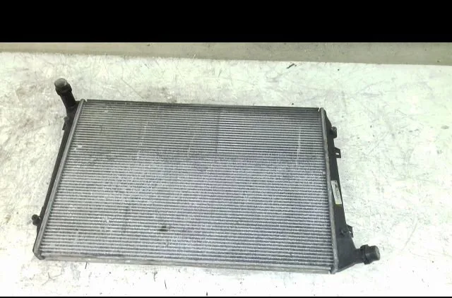Radiateur Audi A3 (8P1) 2.0 tdi (2003-2012) occasion