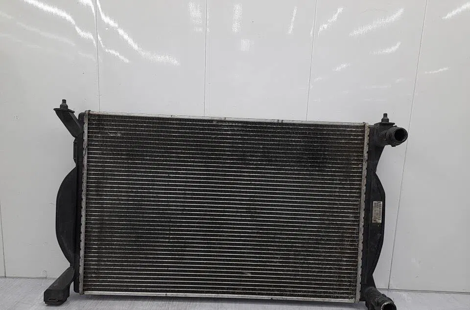 Radiateur AUDI A4 2 AVANT PHASE 2 BREAK occasion