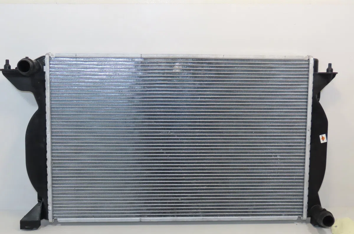 Radiateur Audi A4 B6 (8E2) 2.5 tdi quattro (2000-2004) occasion