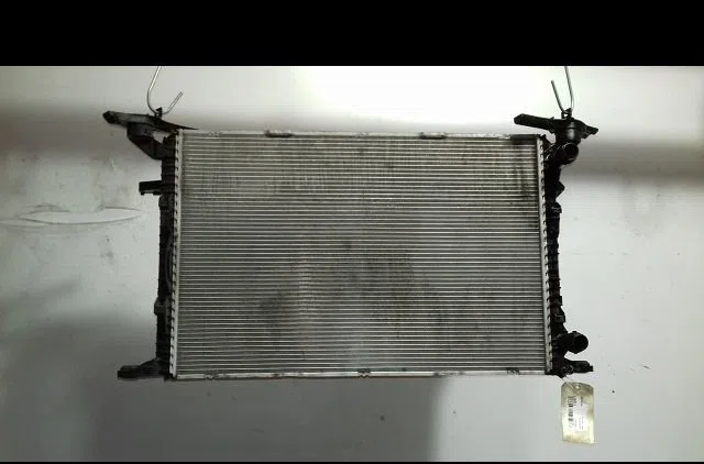 Radiateur Audi Q3 (8UB, 8UG) 1.4 tsi (2013-2018) occasion