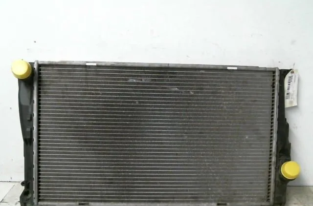 Radiateur Bmw 1 (E87) 118 d (2004-2007) 5 portes occasion
