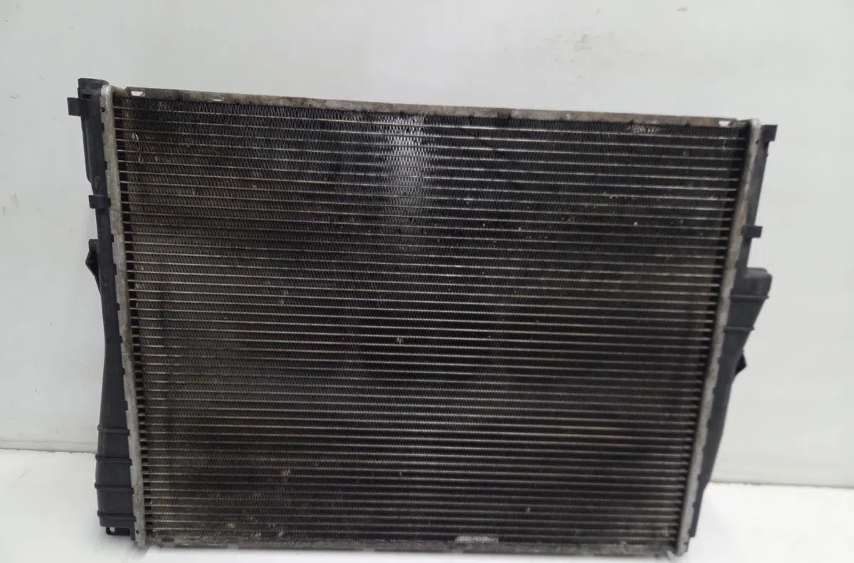 Radiateur BMW SERIE 3 E46 PHASE 2 occasion