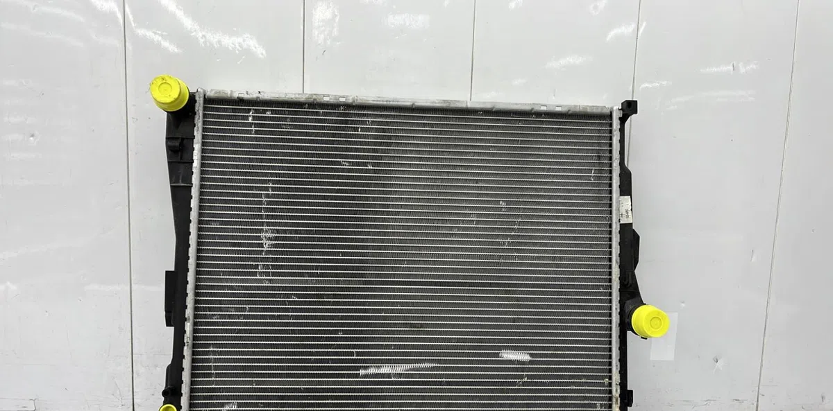 Radiateur BMW SERIE 3 E46 TOURING PHASE 1 BREAK occasion