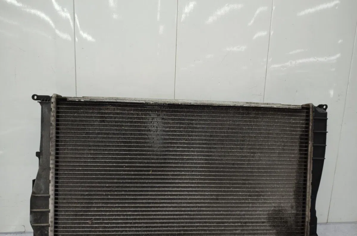 Radiateur BMW SERIE 3 E91 TOURING PHASE 2 BREAK occasion