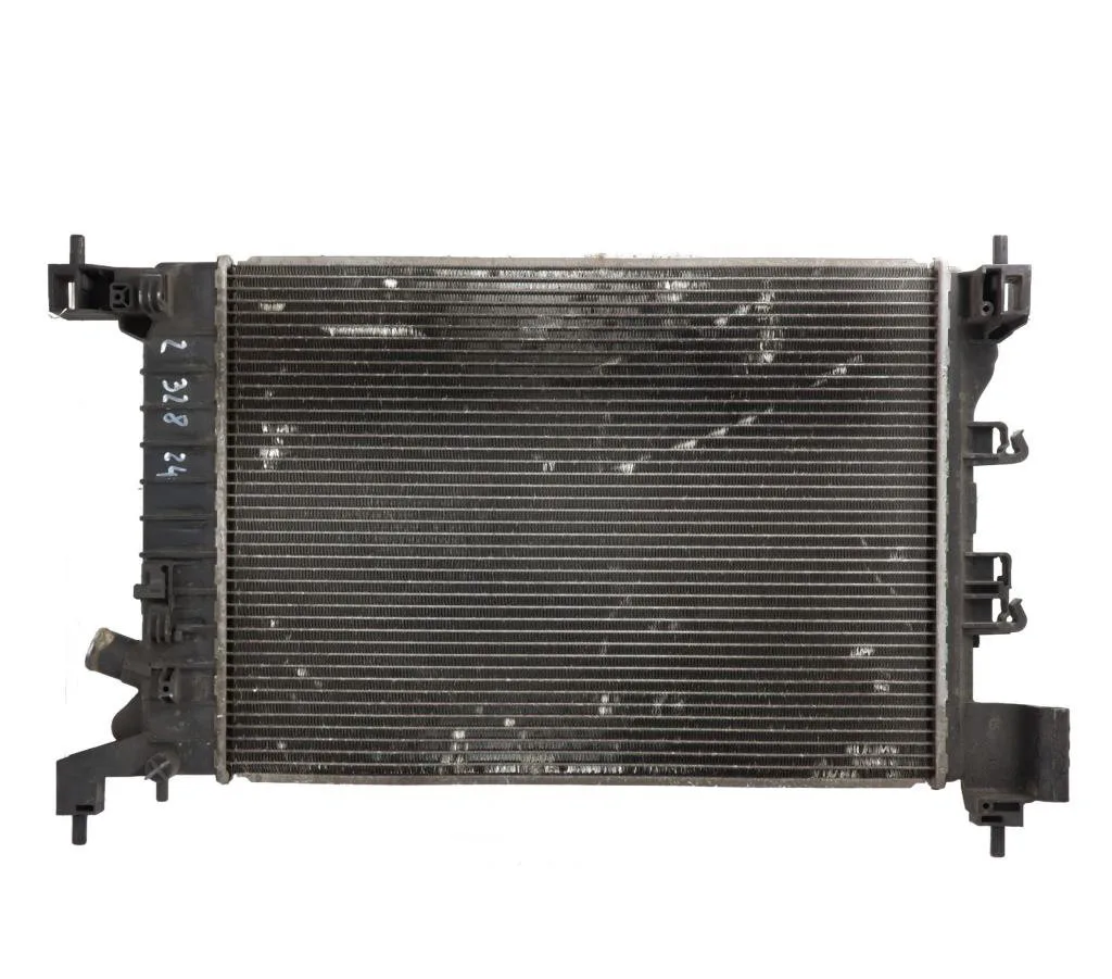 Radiateur Chevrolet AVEO 3-5 portes (T300) 1.2 (2011) occasion