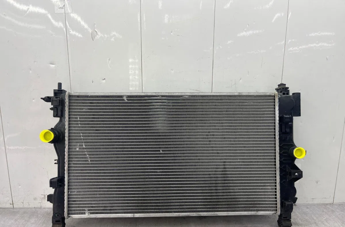 Radiateur CHEVROLET CRUZE PHASE 2 occasion