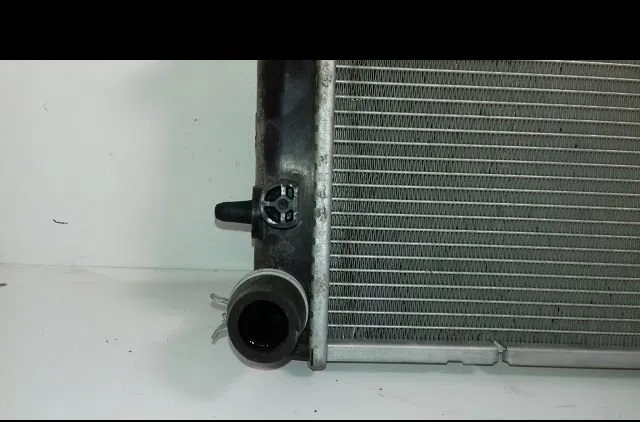 Radiateur Citroën C4 CACTUS 1.2 vti 82 (2014) 5 portes occasion