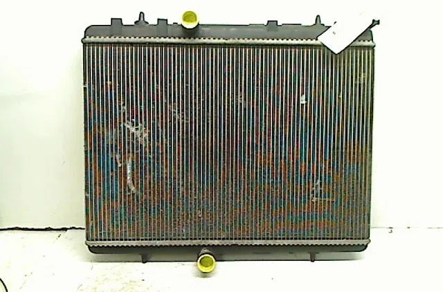 Radiateur Citroën C4 II (NC_) 1.6 hdi 110 (2009) 5 portes occasion