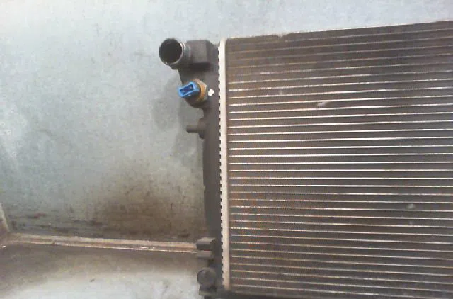 Radiateur CITROEN SAXO 2001 occasion
