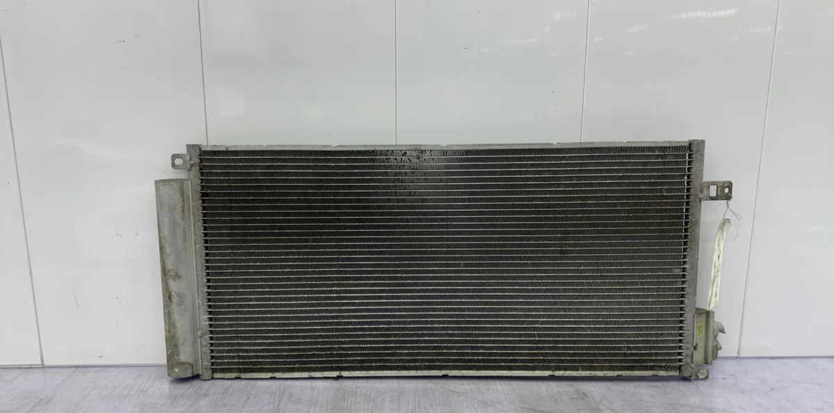 Radiateur - condenseur clim FIAT GRANDE PUNTO occasion