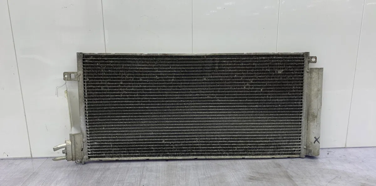 Radiateur - condenseur clim FIAT GRANDE PUNTO occasion