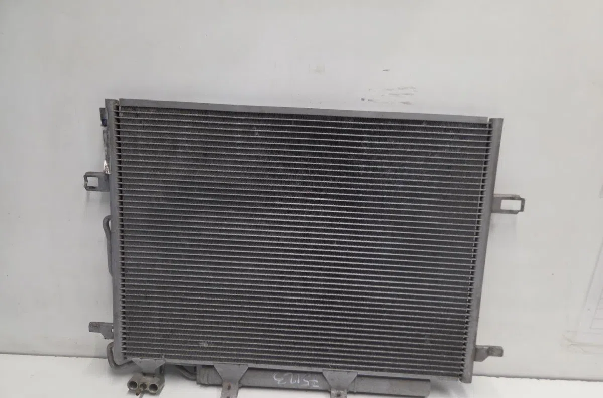 Radiateur - condenseur clim MERCEDES CLASSE CLS 219 PHASE 1 occasion