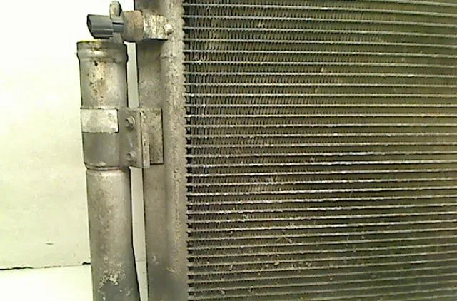 Radiateur - condenseur clim Nissan MICRA III (K12) 1.4 16v (2003-2010) occasion