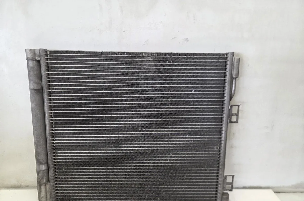 Radiateur - condenseur clim NISSAN NV200 occasion