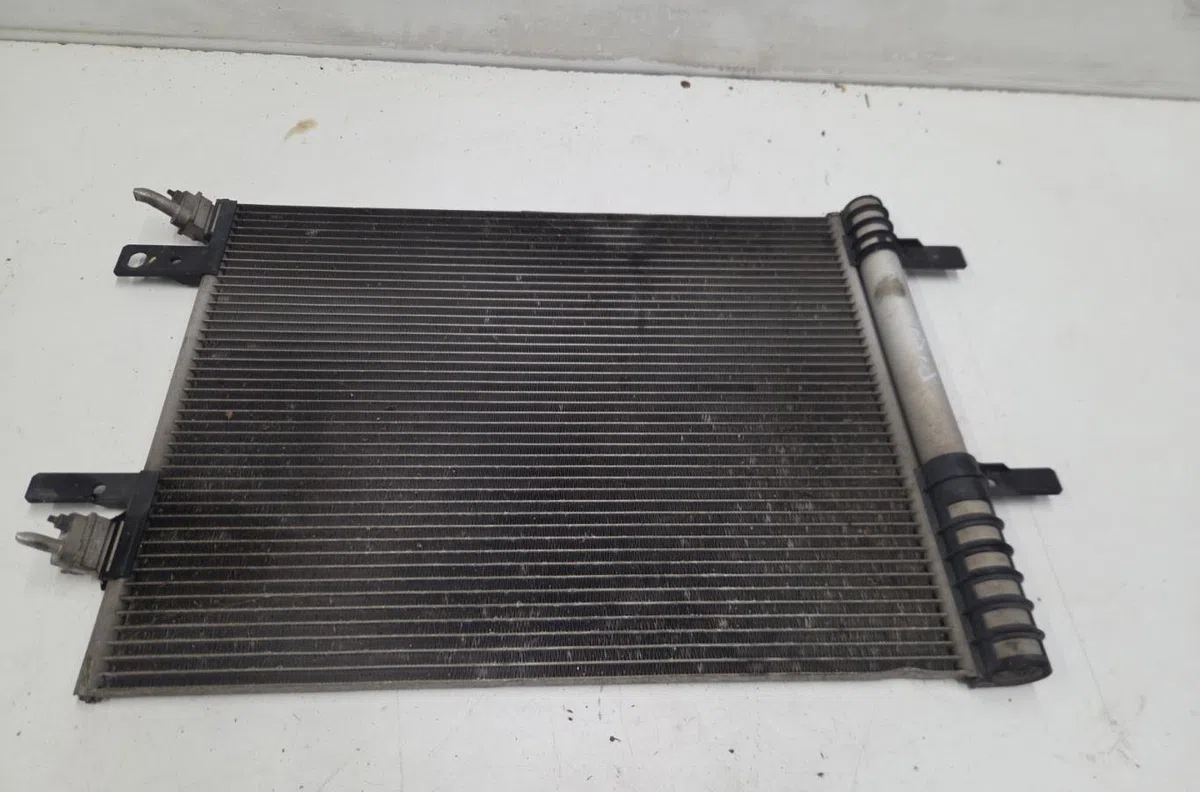 Radiateur - condenseur clim PEUGEOT 3008 2 PHASE 1 occasion
