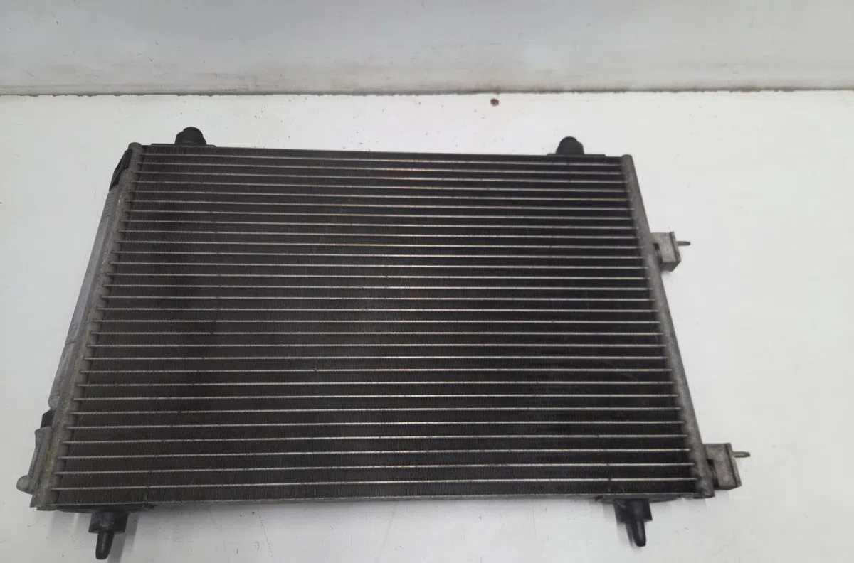 Radiateur - condenseur clim PEUGEOT 307 PHASE 1 occasion