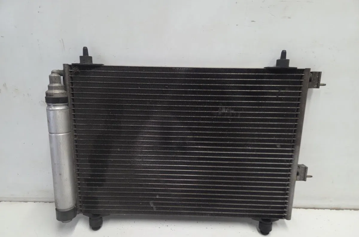 Radiateur - condenseur clim PEUGEOT 307 PHASE 1 occasion