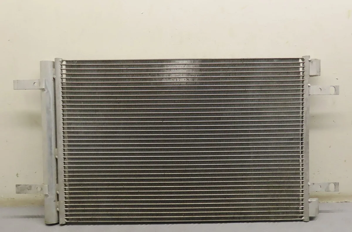 Radiateur - condenseur clim Peugeot 308 II (LB_, LP_, LW_, LH_, L3_) 2.0 gt bluehdi 180 (2014-2021) occasion