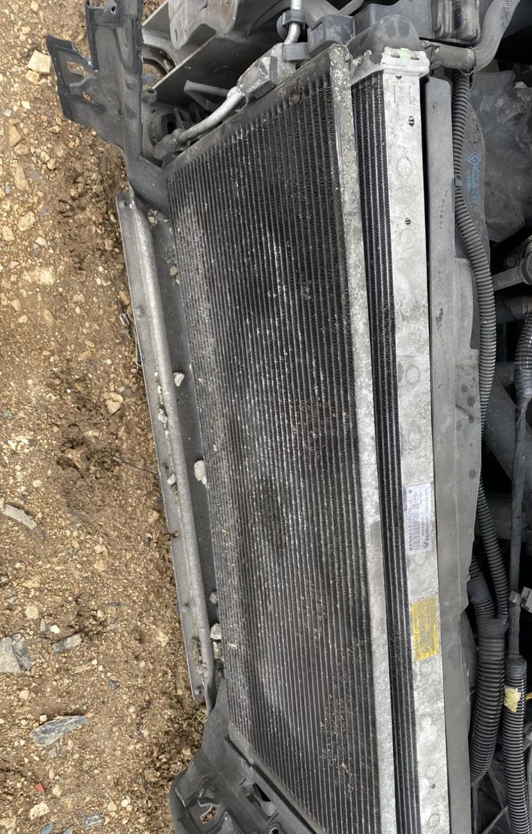 Radiateur - condenseur clim RENAULT LAGUNA 3 PHASE 2 occasion