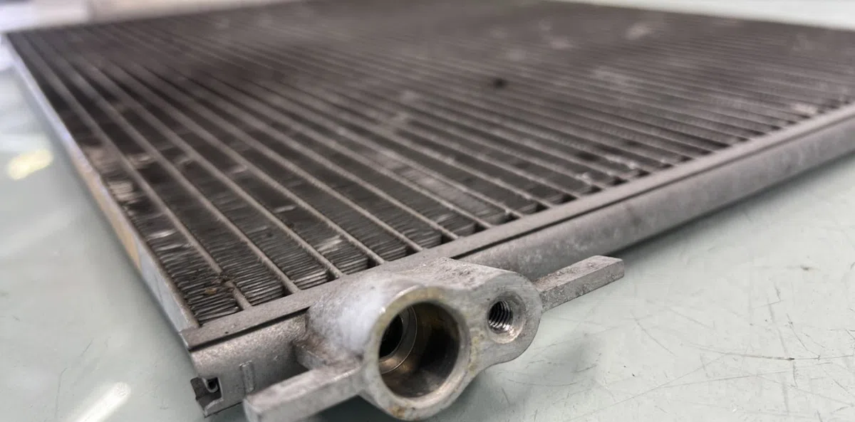 Radiateur - condenseur clim RENAULT TWINGO 3 PHASE 2 occasion