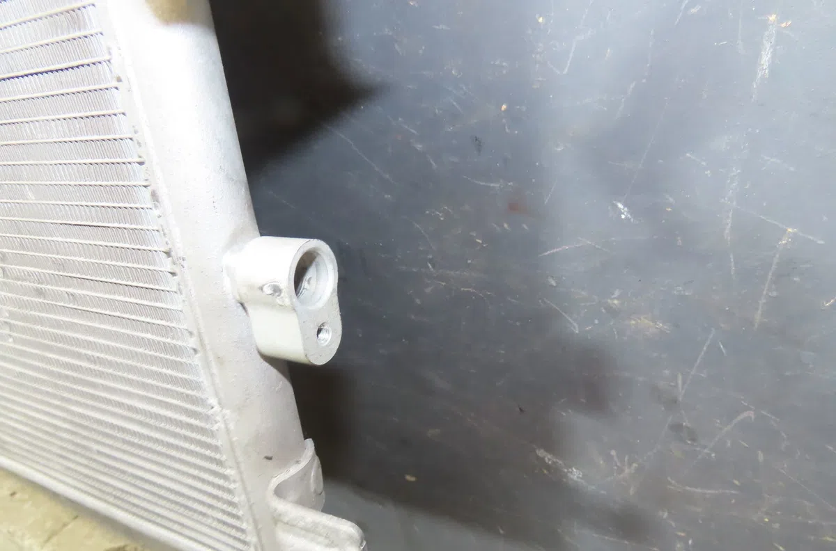 Radiateur - condenseur clim Renault ZOE (BFM_) Zoe (bfmc, bfmd) (2019) occasion