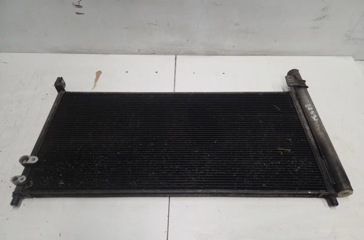Radiateur - condenseur clim TOYOTA PRIUS 3 PHASE 1 occasion