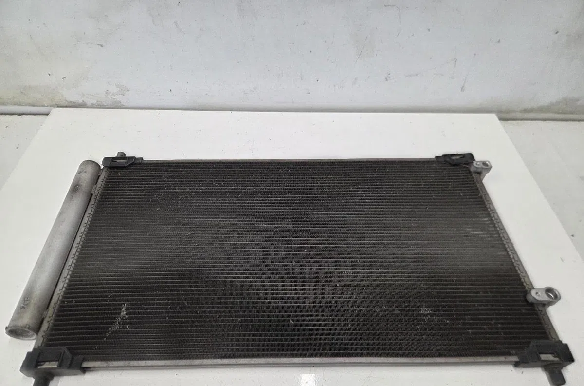 Radiateur - condenseur clim TOYOTA YARIS 3 PHASE 2 occasion