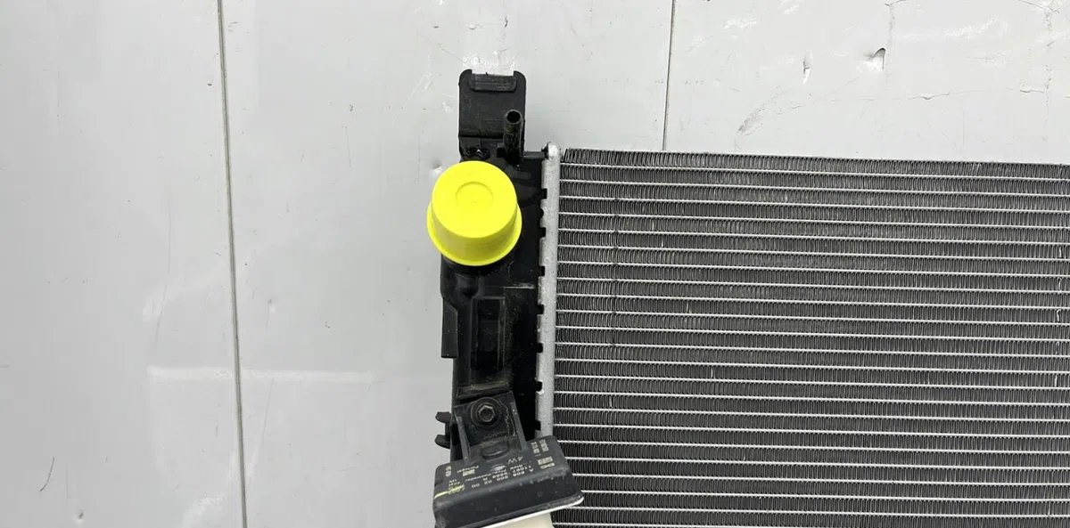 Radiateur DACIA DUSTER 2 PHASE 1 occasion