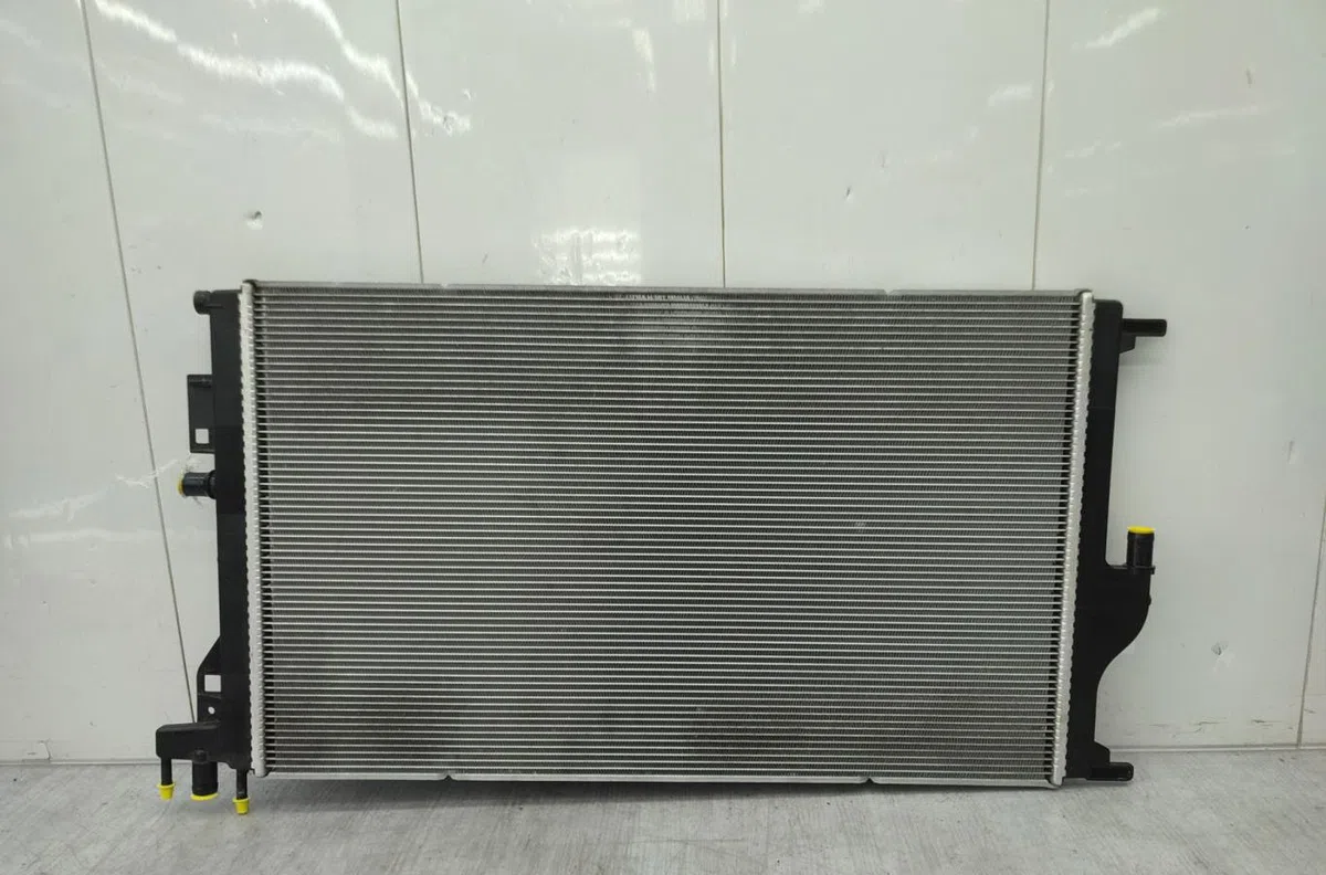 Radiateur DACIA DUSTER 2 PHASE 2 occasion