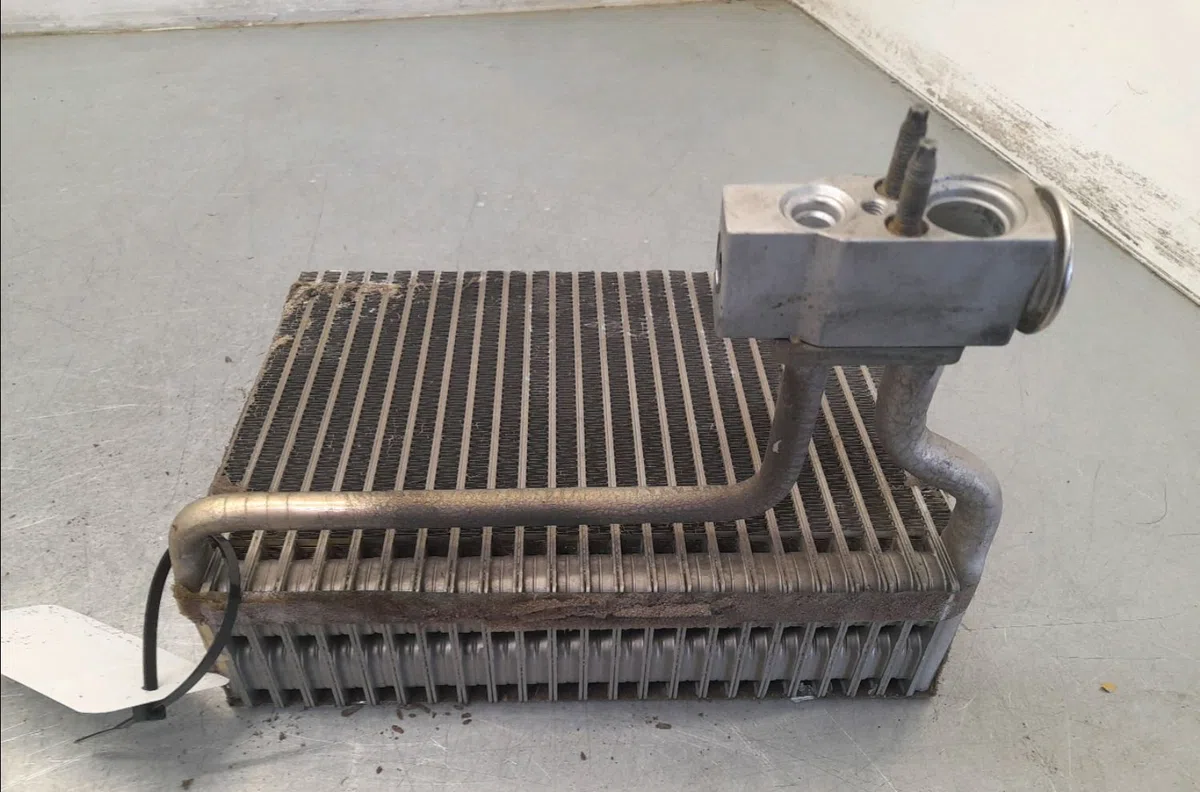 Radiateur de chauffage Peugeot 307 SW (3H) 1.6 hdi 110 (2003-2007) occasion