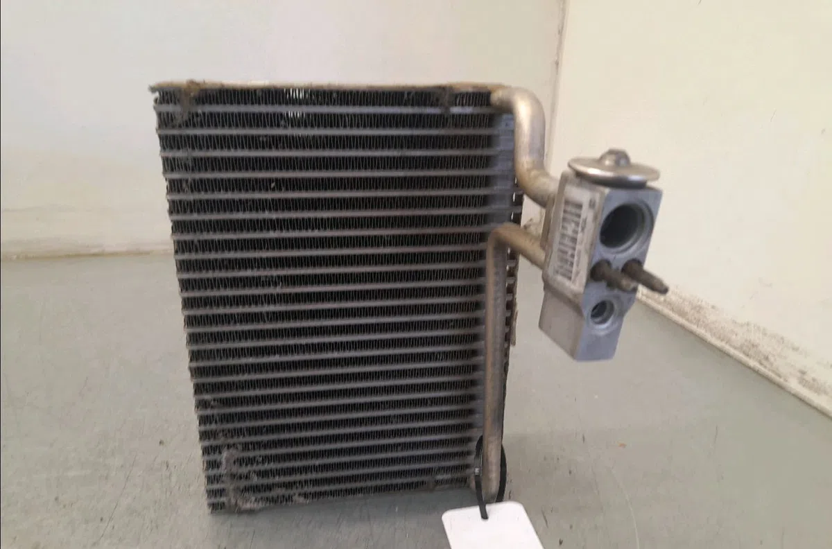 Radiateur de chauffage Peugeot 307 SW (3H) 1.6 hdi 110 (2003-2007) occasion