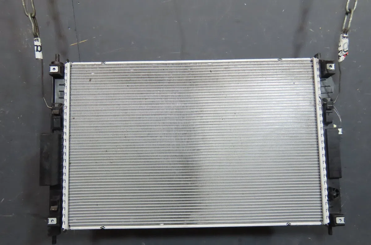Radiateur Ds DS 4 II (F_, FB_, F3_) Bluehdi 130 (fbyhzt) (2021) occasion