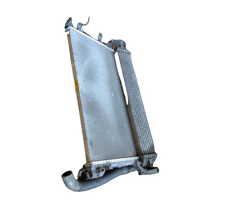 RADIATEUR EAU RENAULT LAGUNA III 214100004R