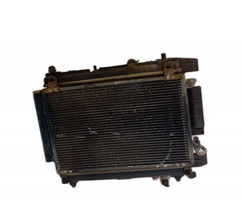RADIATEUR EAU TOYOTA YARIS II 164000N050