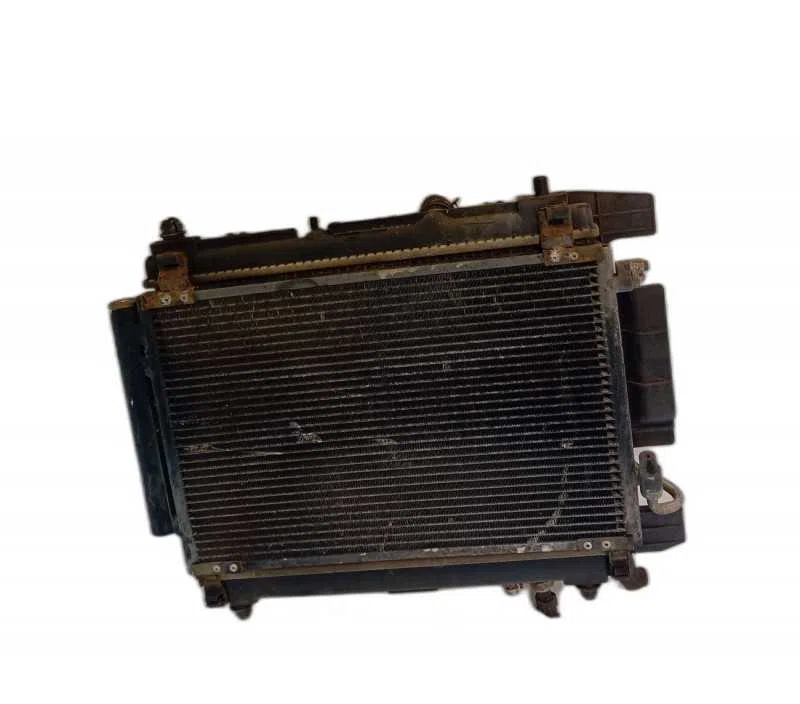 RADIATEUR EAU TOYOTA YARIS II 164000N050