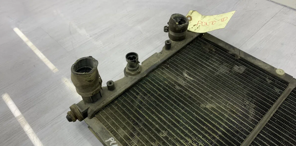 Radiateur FIAT PUNTO 2 PHASE 1 occasion