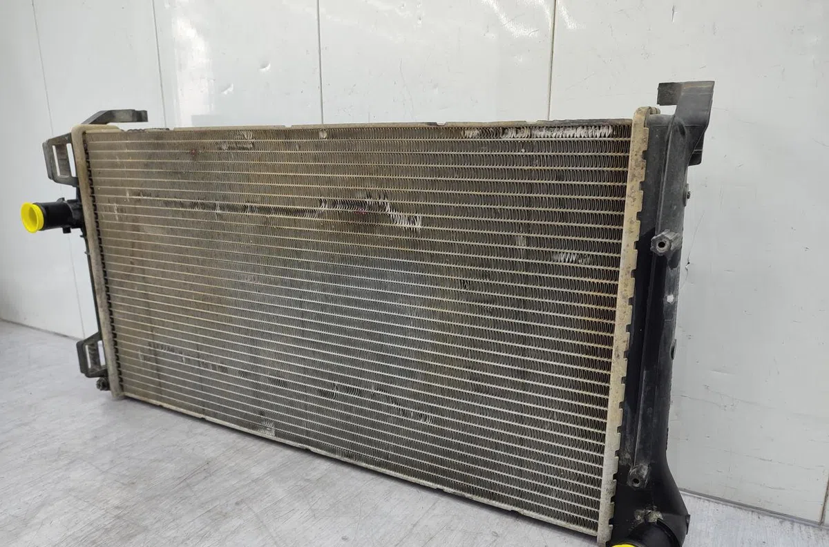 Radiateur FIAT PUNTO 2 PHASE 2 occasion
