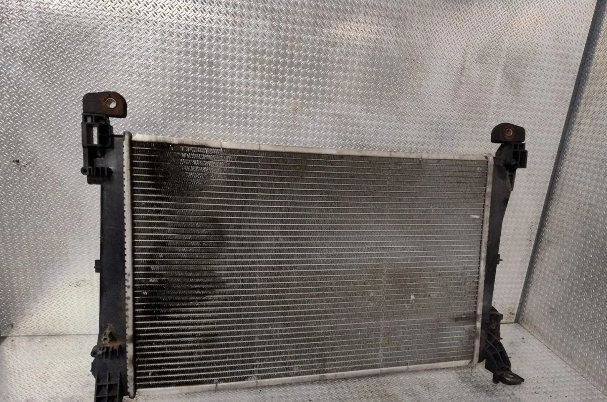 Radiateur Fiat PUNTO EVO (199_) 1.3 d multijet (199axc1a, 199bxc1a, 199axt1a, 199bxt1a) (2009-2012) 3 portes occasion
