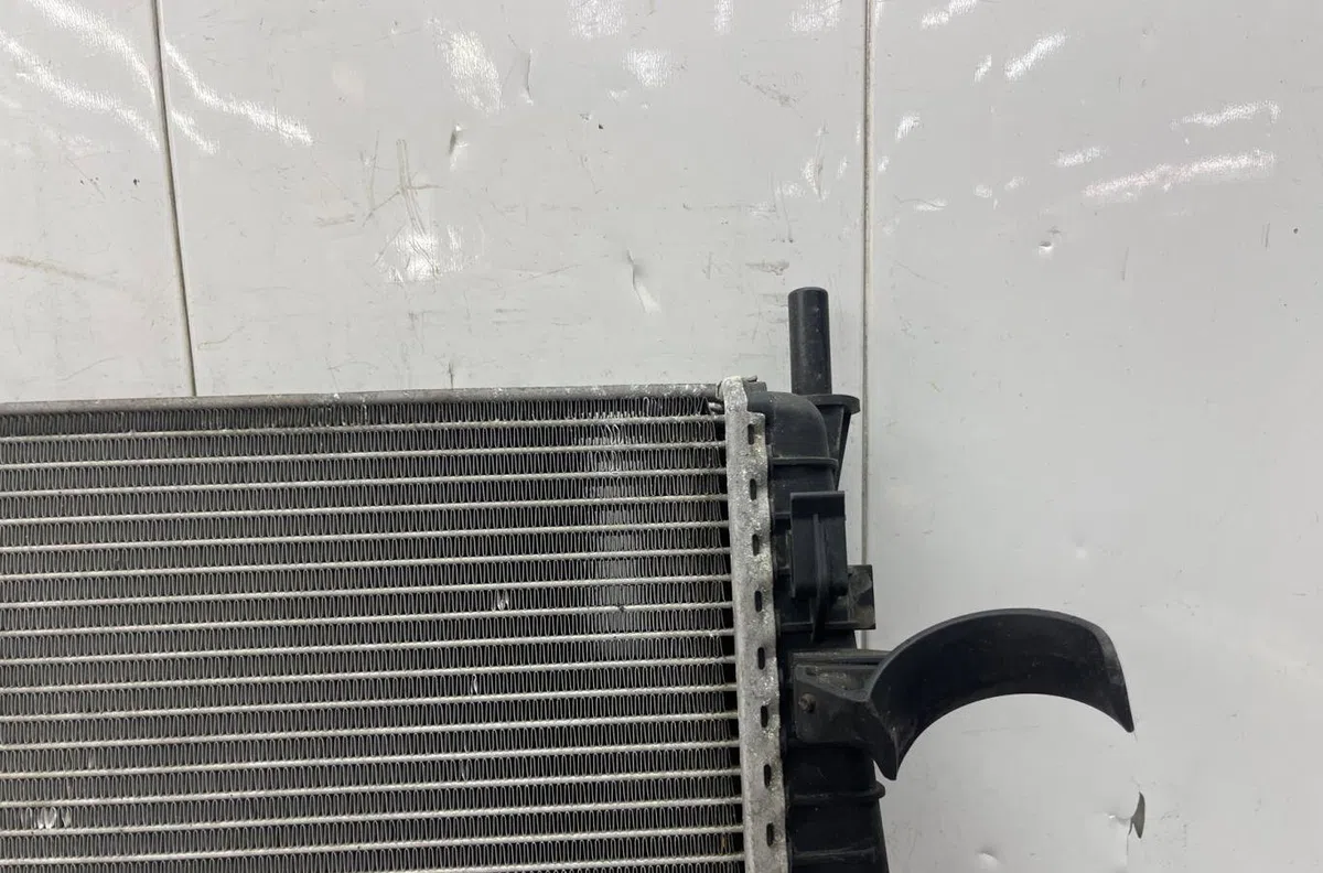 Radiateur FORD C-MAX 1 PHASE 2 occasion