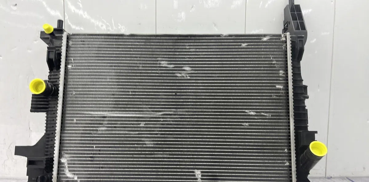 Radiateur FORD C-MAX 2 PHASE 2 occasion