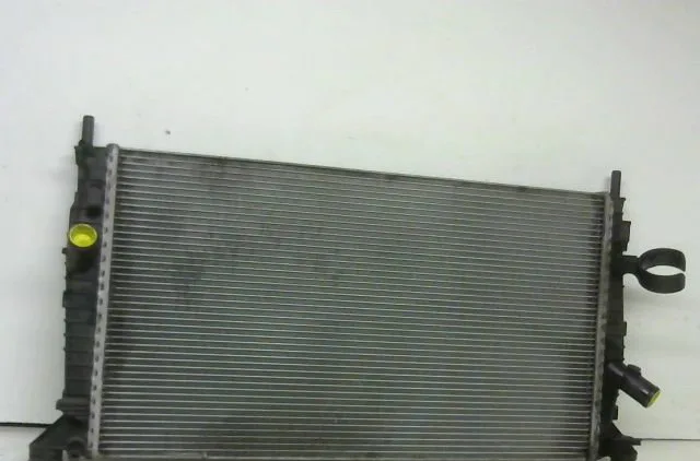 Radiateur Ford C-MAX (DM2) 1.6 tdci (2007-2010) 5 portes occasion