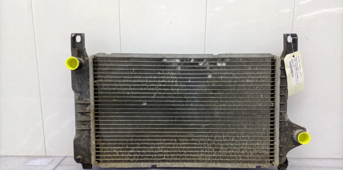 Radiateur FORD COURRIER 3 PHASE 1 occasion
