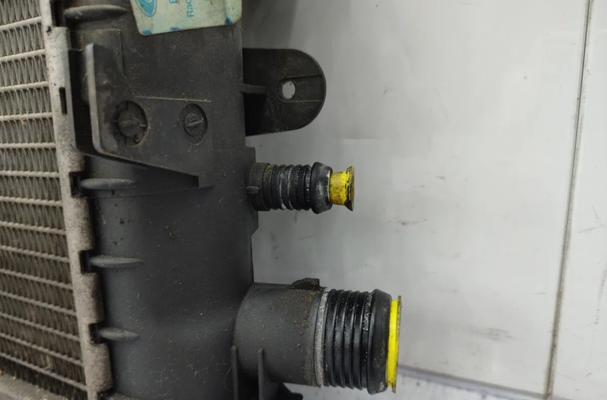 Radiateur FORD ESCORT 6 occasion