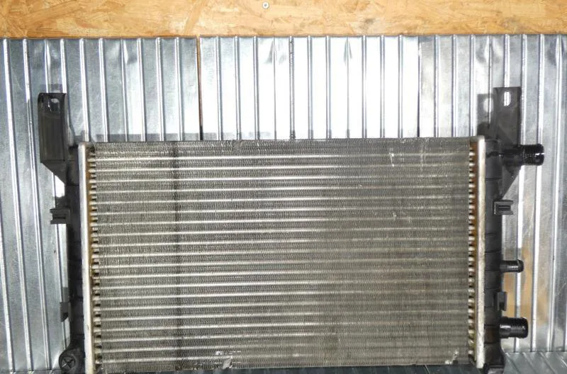 Radiateur FORD FIESTA 3 PHASE 2 occasion
