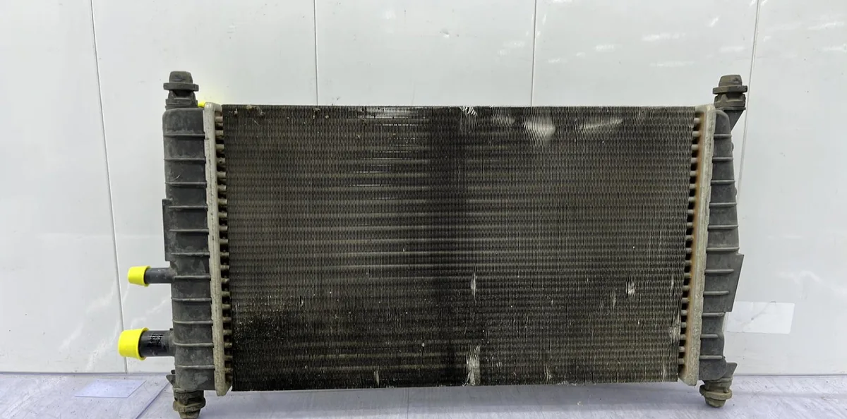Radiateur FORD FIESTA 4 PHASE 1 occasion
