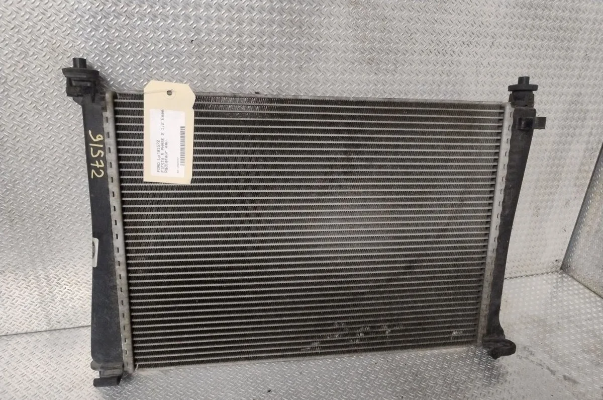 Radiateur FORD FIESTA 5 FIESTA 5 PHASE 2 occasion