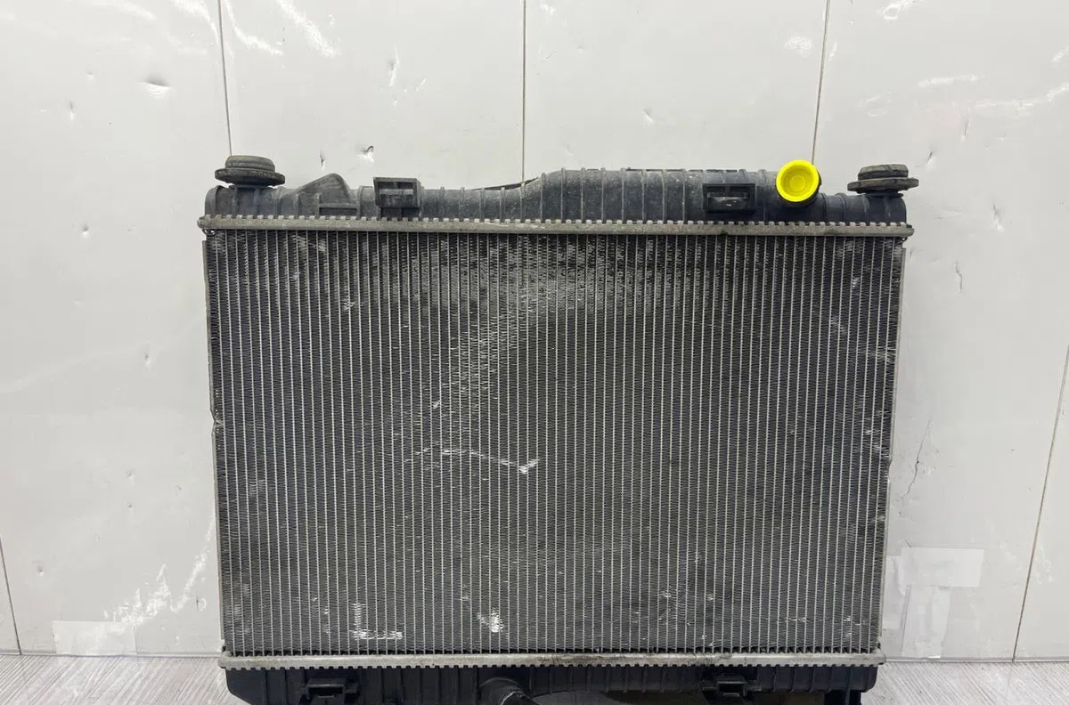 Radiateur FORD FIESTA 6 PHASE 1 occasion