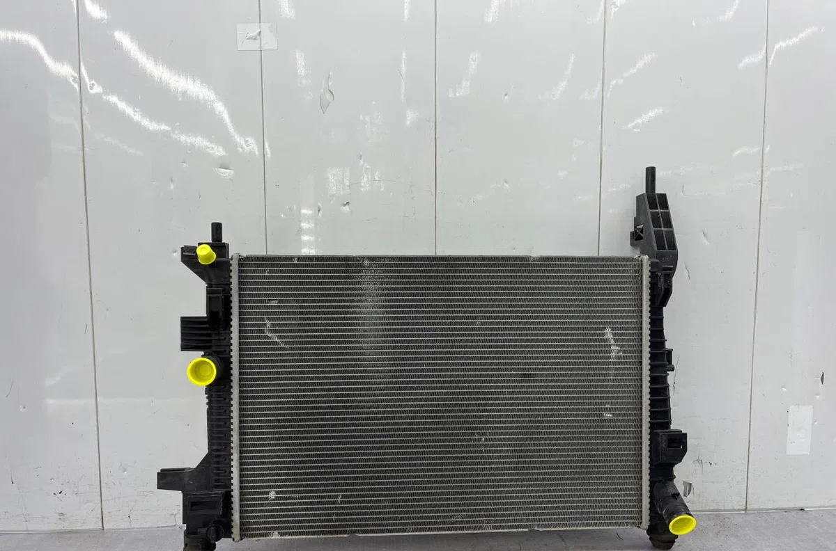 Radiateur FORD FOCUS 3 PHASE 1 occasion