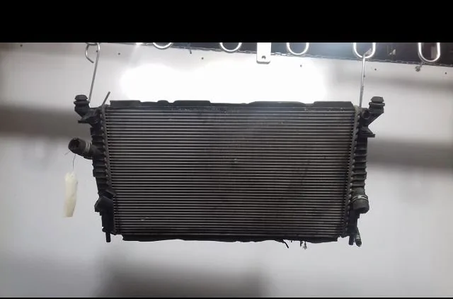 Radiateur Ford FOCUS C-MAX (DM2) 1.8 tdci (2005-2007) 5 portes occasion