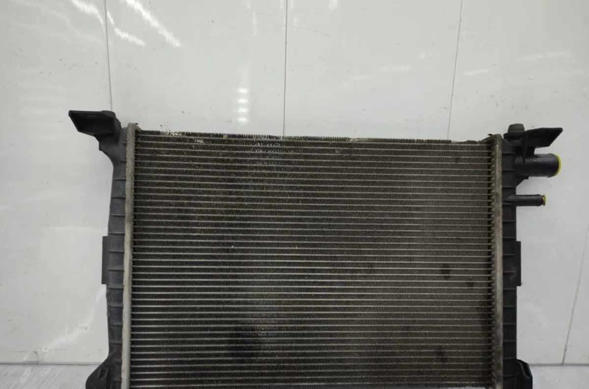 Radiateur FORD PUMA COUPE occasion